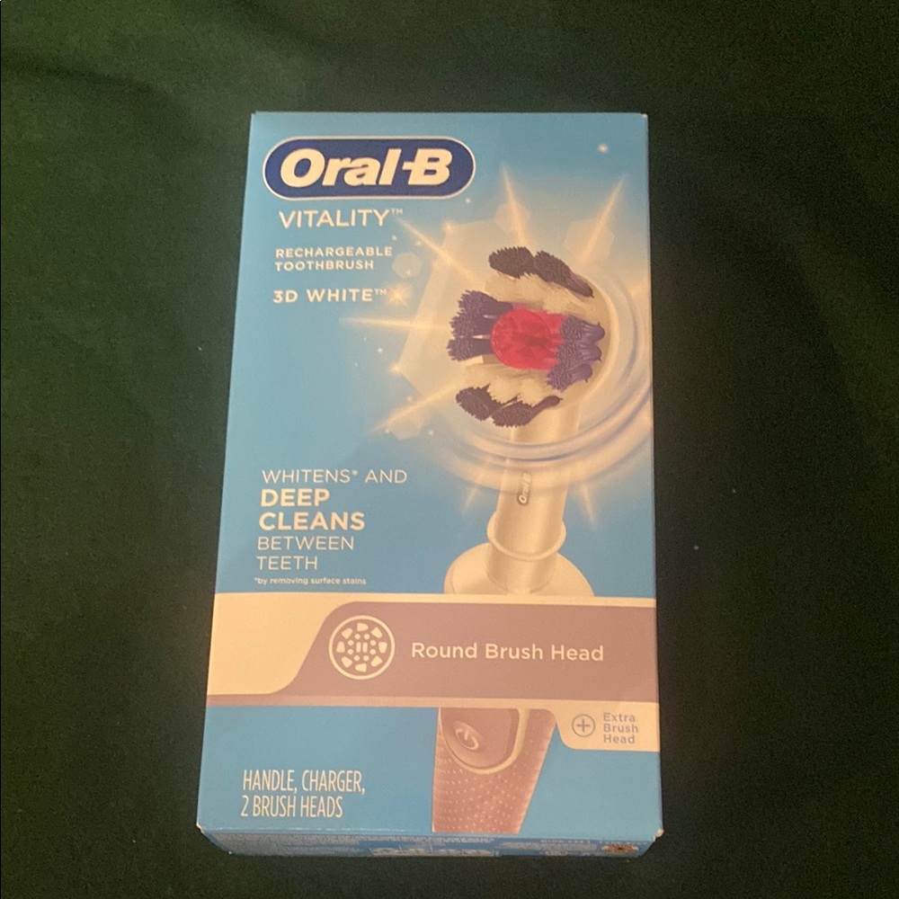 Oral-B Vitality Rechargeable Toothbrush 3D White